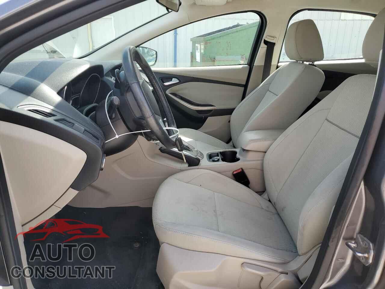 FORD FOCUS 2012 - 1FAHP3M26CL447372