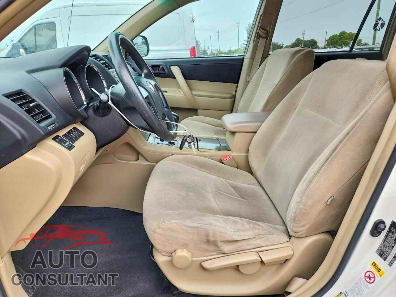 TOYOTA HIGHLANDER 2011 - 5TDZK3EH6BS049723