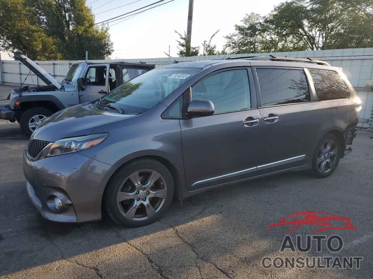 TOYOTA SIENNA 2017 - 5TDXZ3DC5HS820979