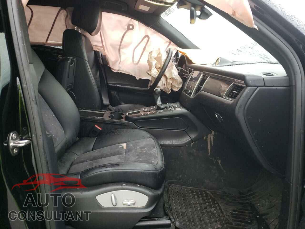 PORSCHE MACAN 2018 - WP1AA2A53JLB08795