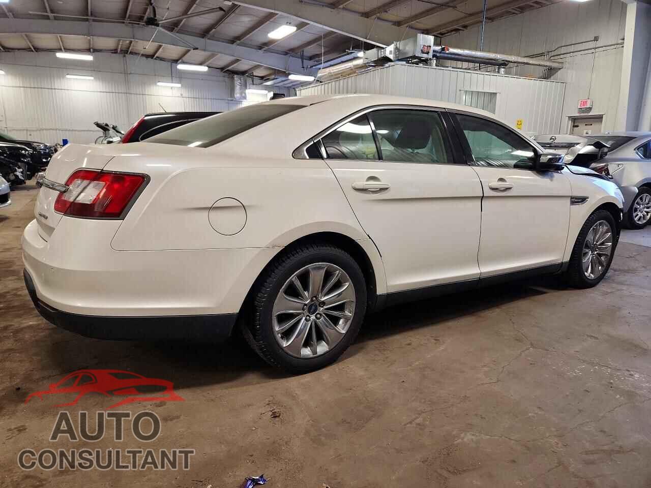 FORD TAURUS 2011 - 1FAHP2FW3BG113365