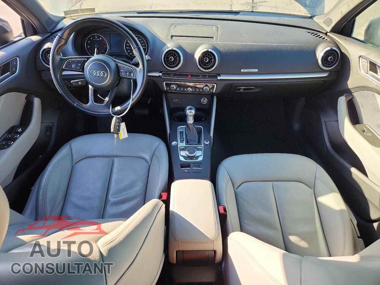 AUDI A3 2017 - WAUB8GFF0H1057596