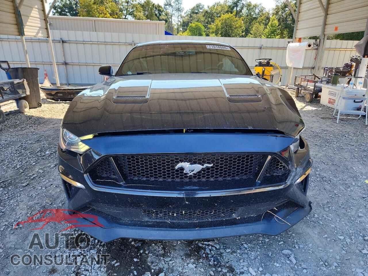 FORD MUSTANG 2019 - 1FA6P8CF9K5129029
