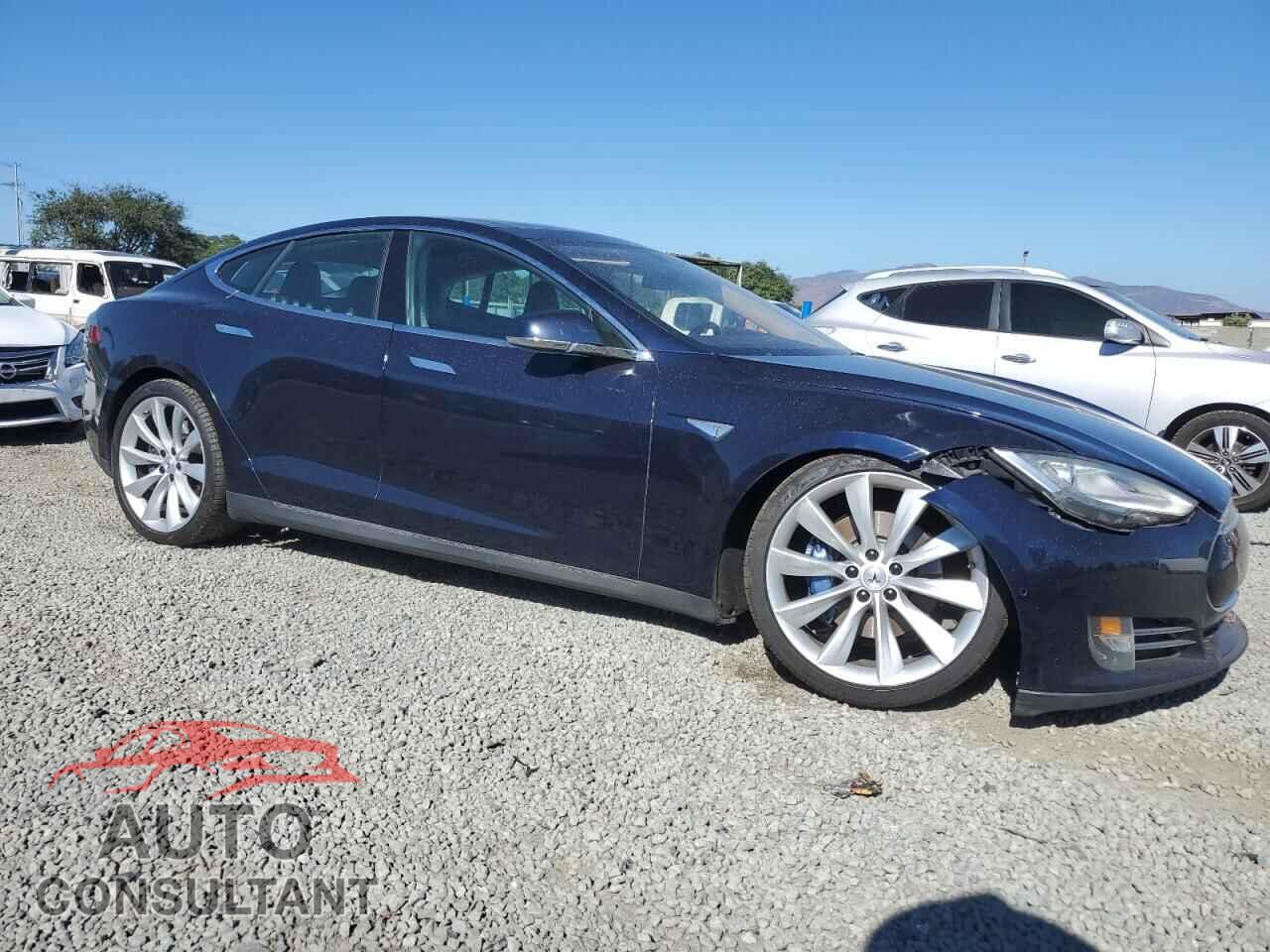 TESLA MODEL S 2015 - 5YJSA1H2XFFP73182