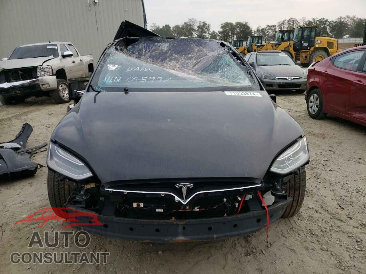 TESLA MODEL X 2017 - 5YJXCAE2XHF045997