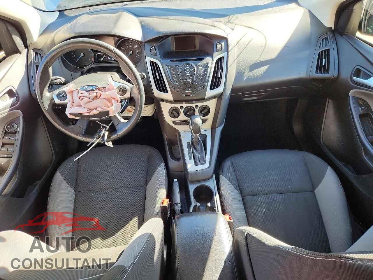 FORD FOCUS 2014 - 1FADP3K29EL388435