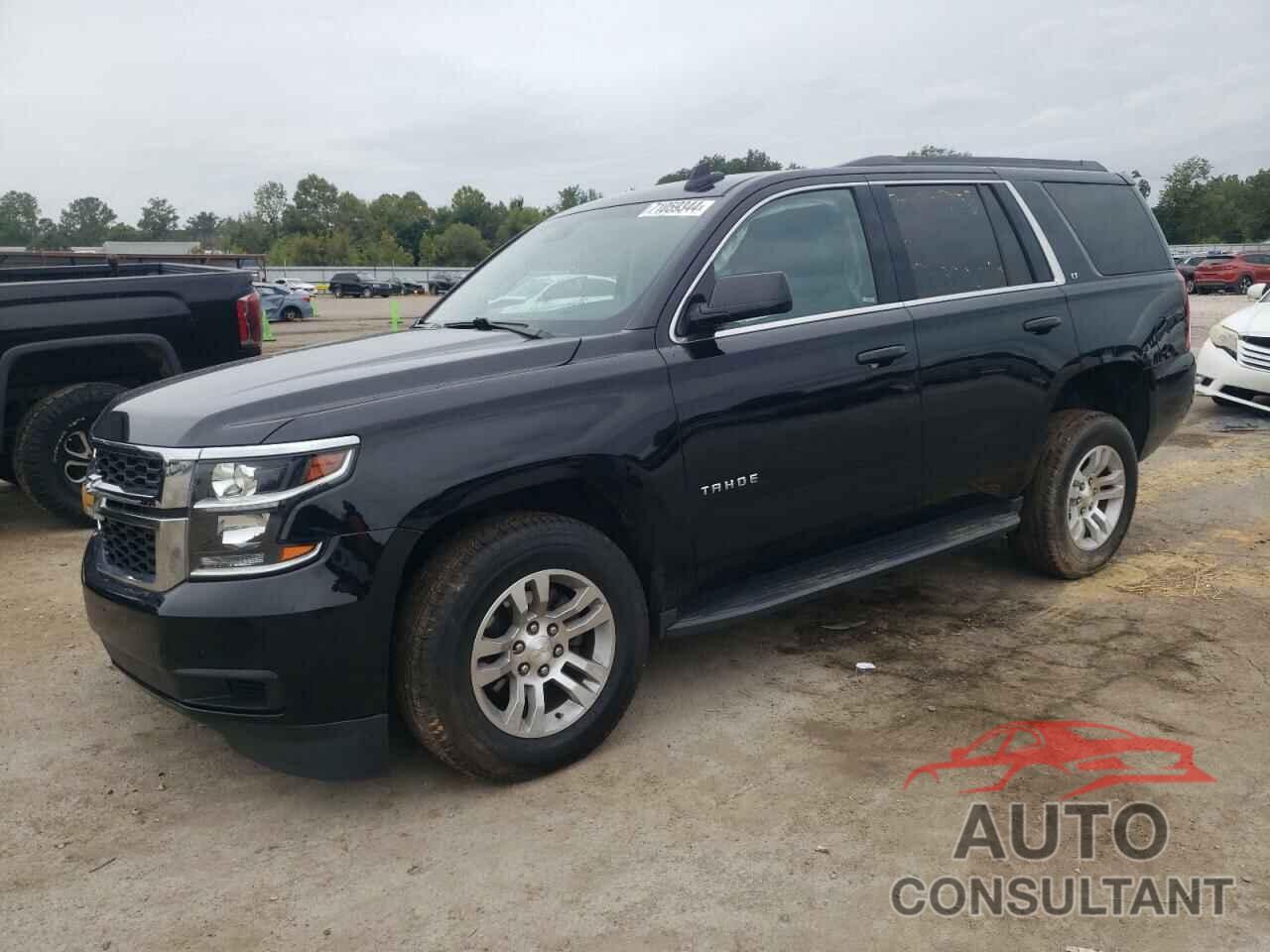 CHEVROLET TAHOE 2017 - 1GNSCBKC3HR258921