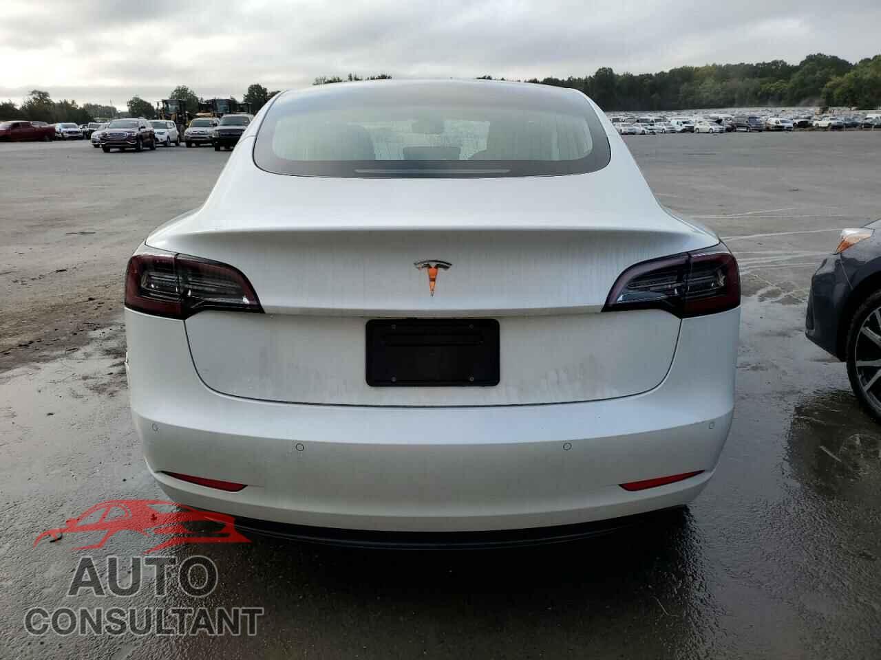 TESLA MODEL 3 2020 - 5YJ3E1EA4LF797557