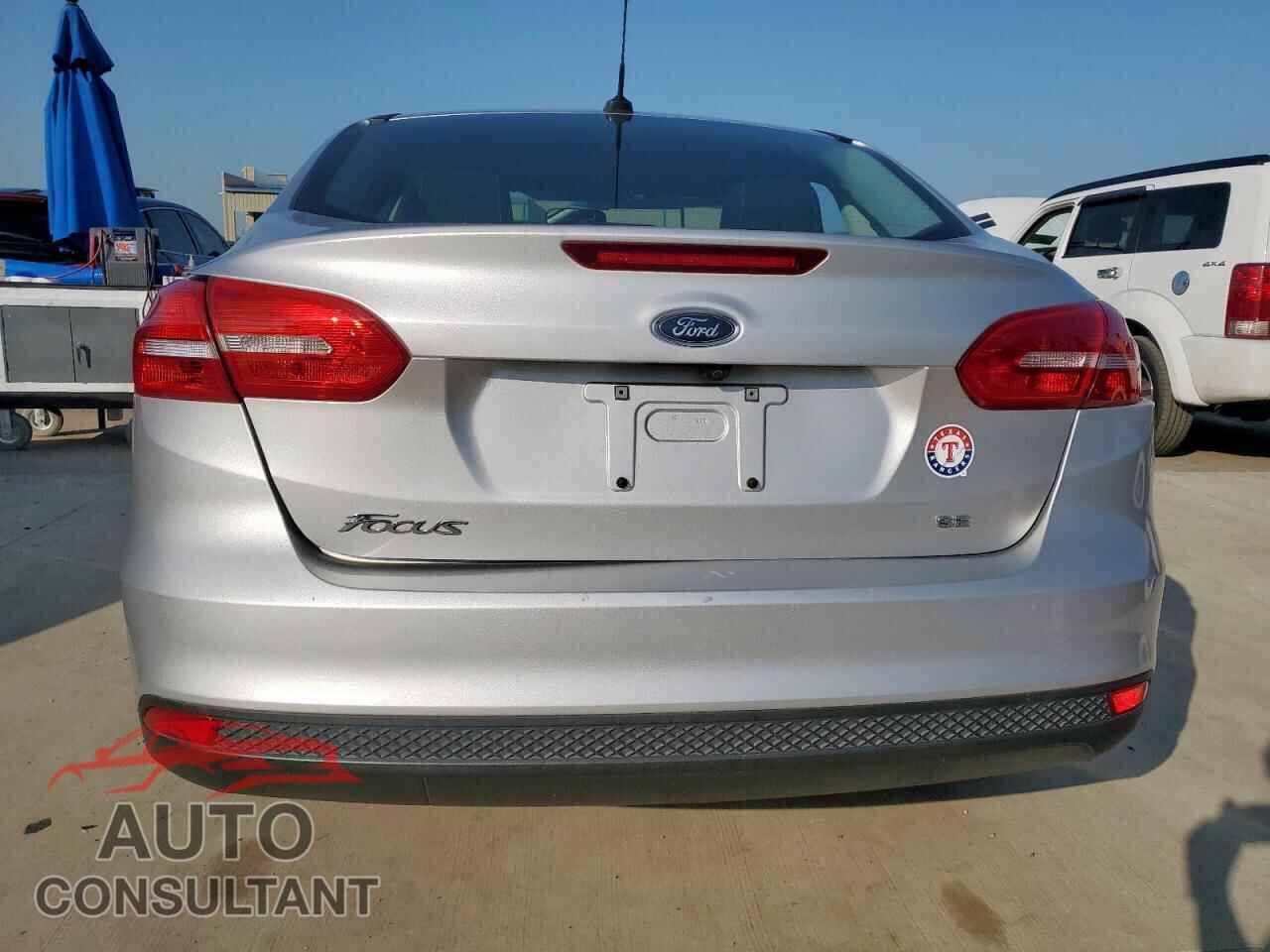 FORD FOCUS 2018 - 1FADP3F25JL328592