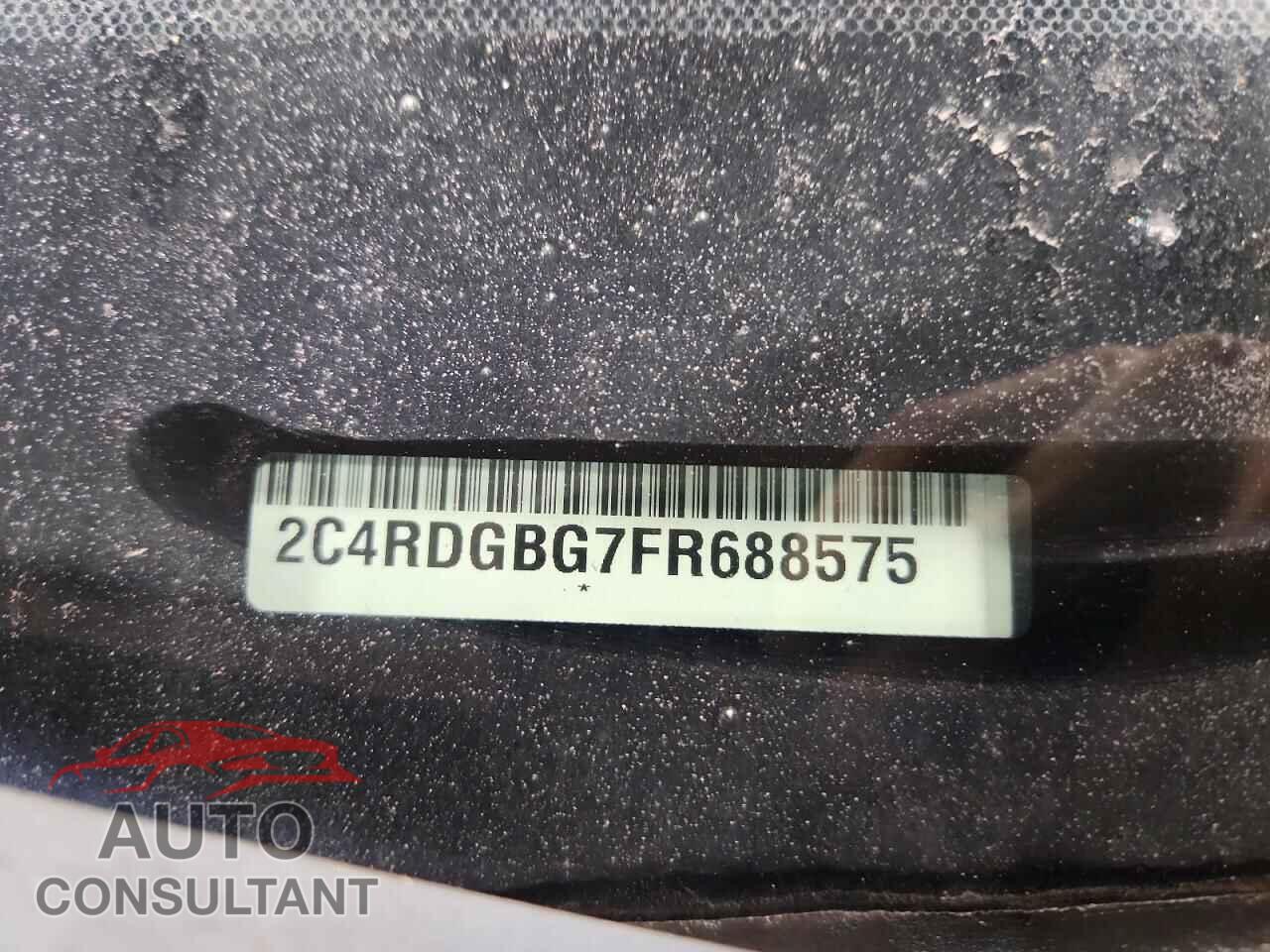 DODGE CARAVAN 2015 - 2C4RDGBG7FR688575
