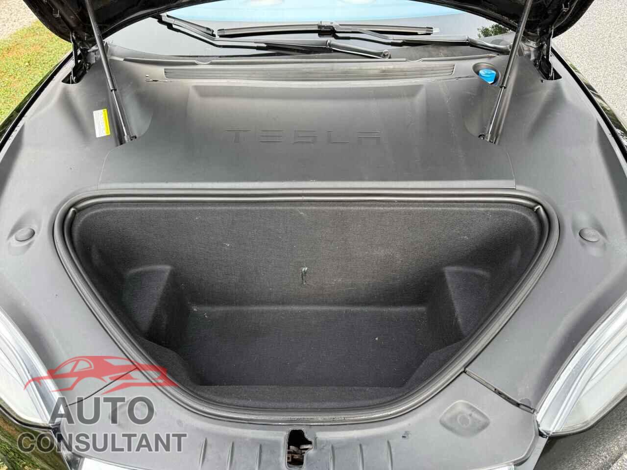 TESLA MODEL S 2016 - 5YJSA1E23GF137466