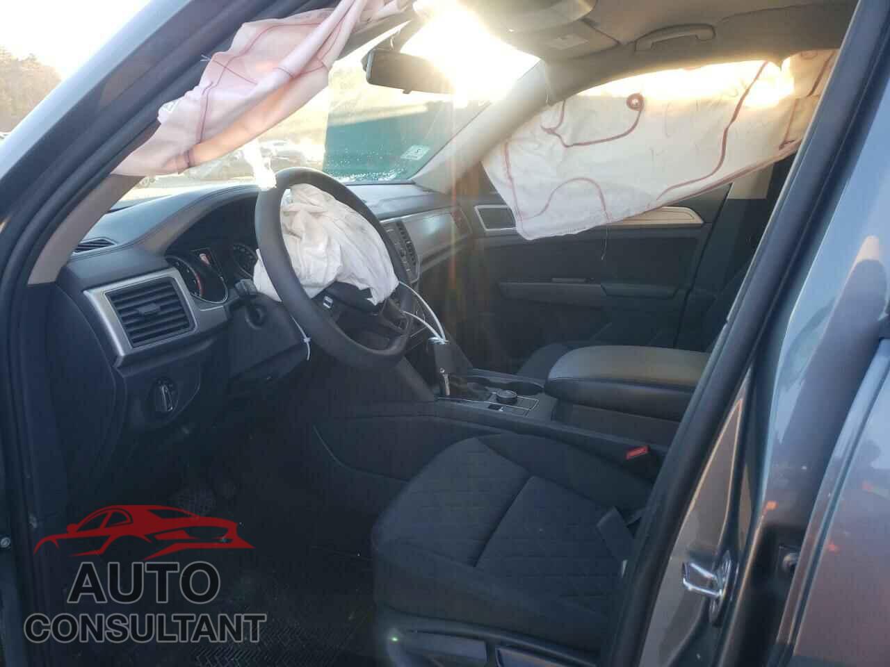 VOLKSWAGEN ATLAS 2019 - 1V2GR2CA9KC579557