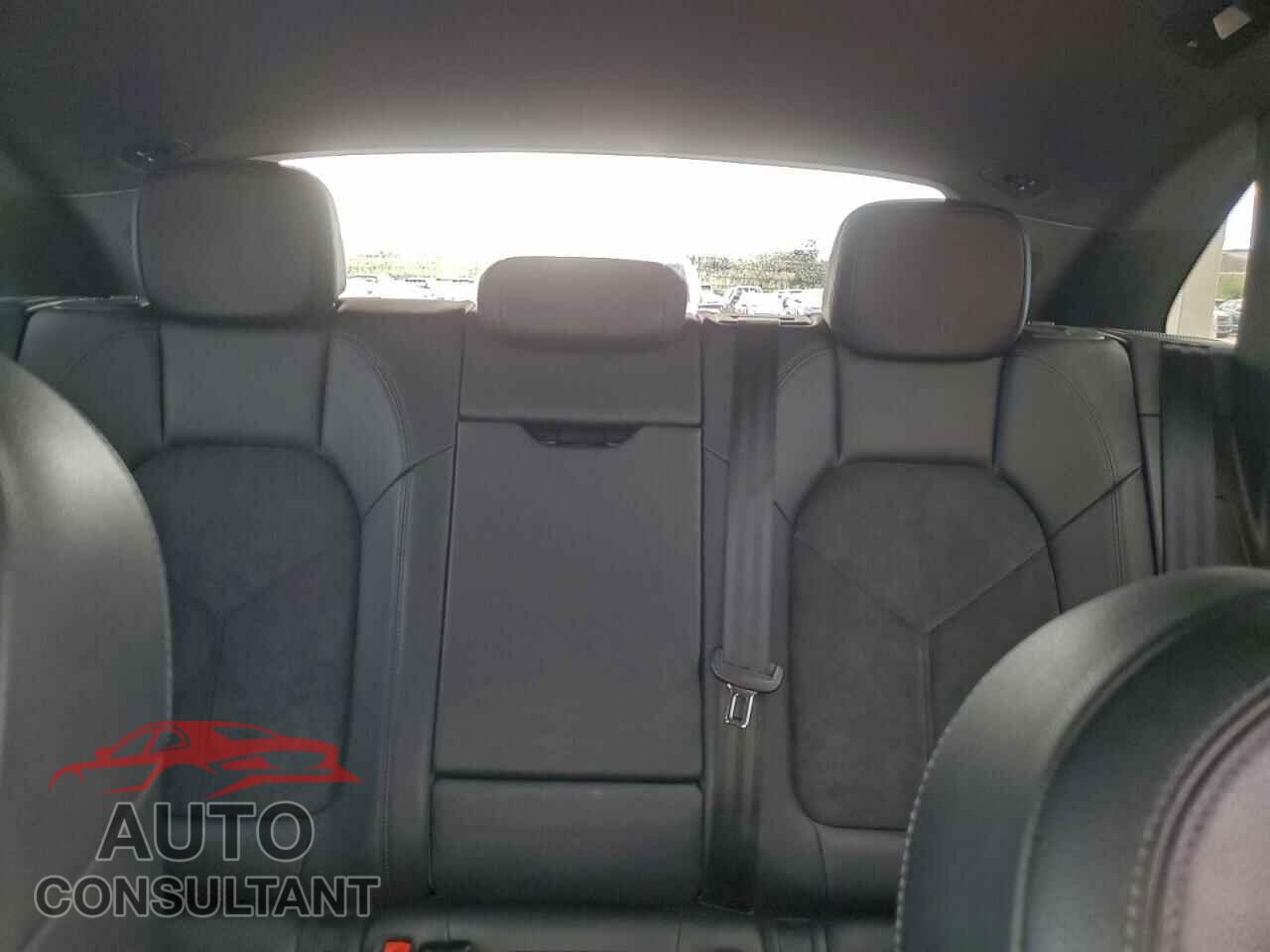 PORSCHE MACAN 2018 - WP1AA2A53JLB10577