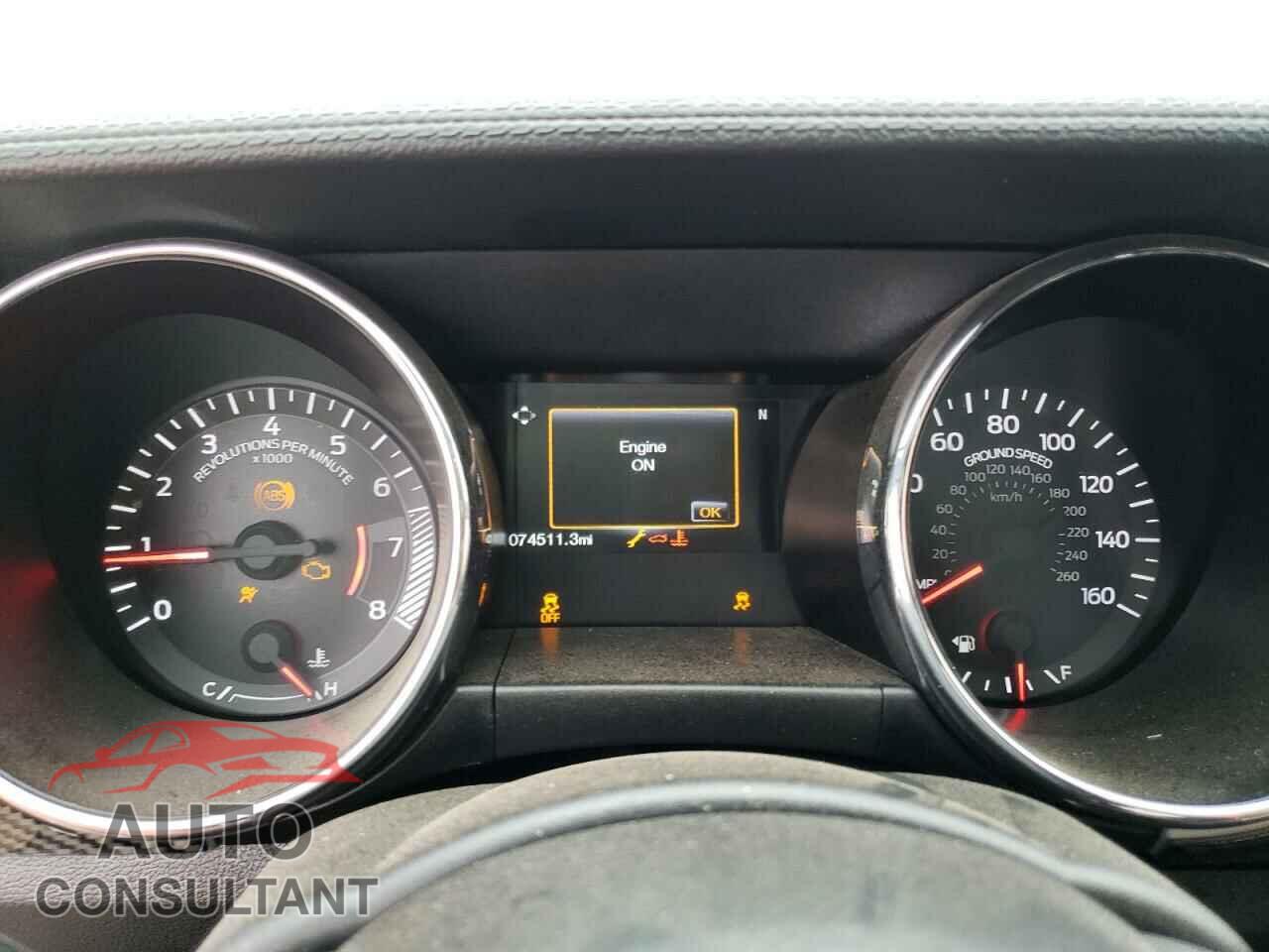 FORD MUSTANG 2017 - 1FA6P8TH9H5234955