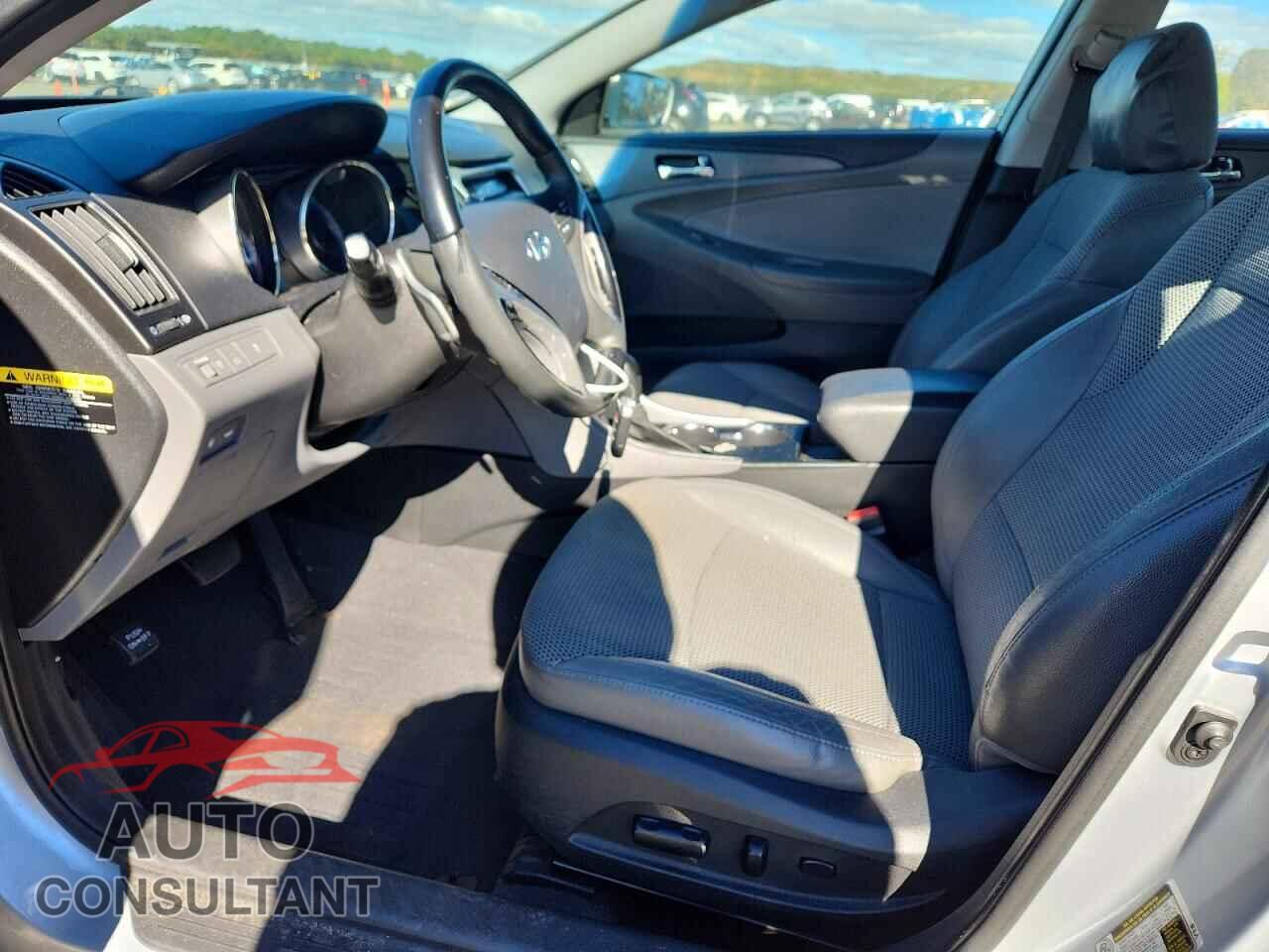 HYUNDAI SONATA 2012 - 5NPEC4AB2CH447697