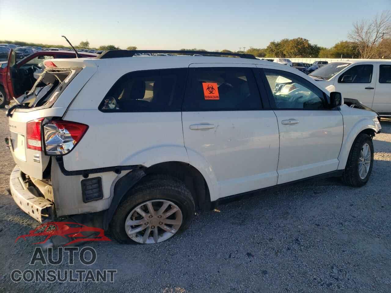 DODGE JOURNEY 2015 - 3C4PDCBG3FT697030