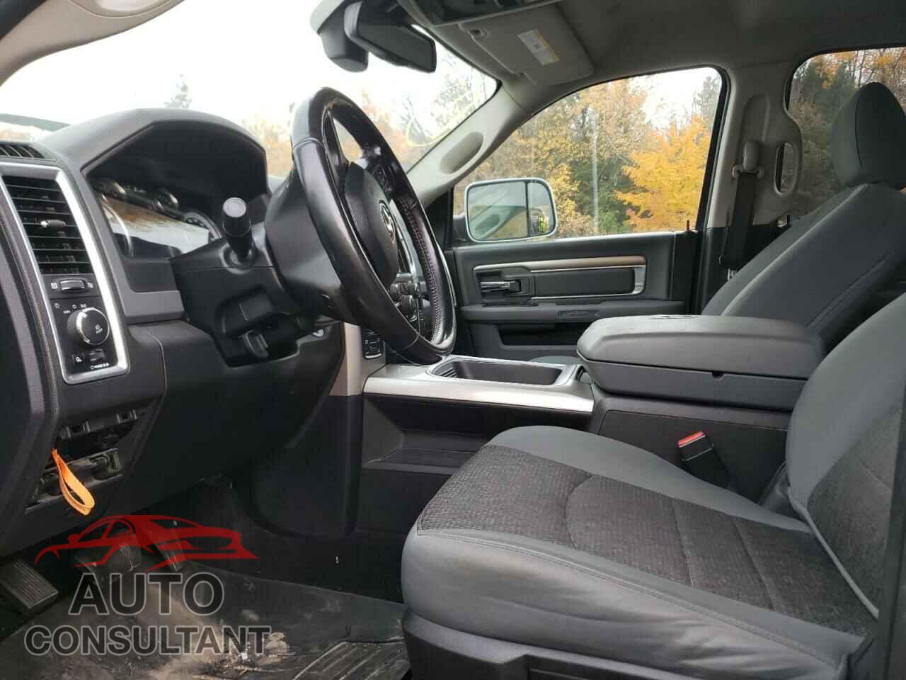 RAM 1500 2018 - 1C6RR7TT2JS279217