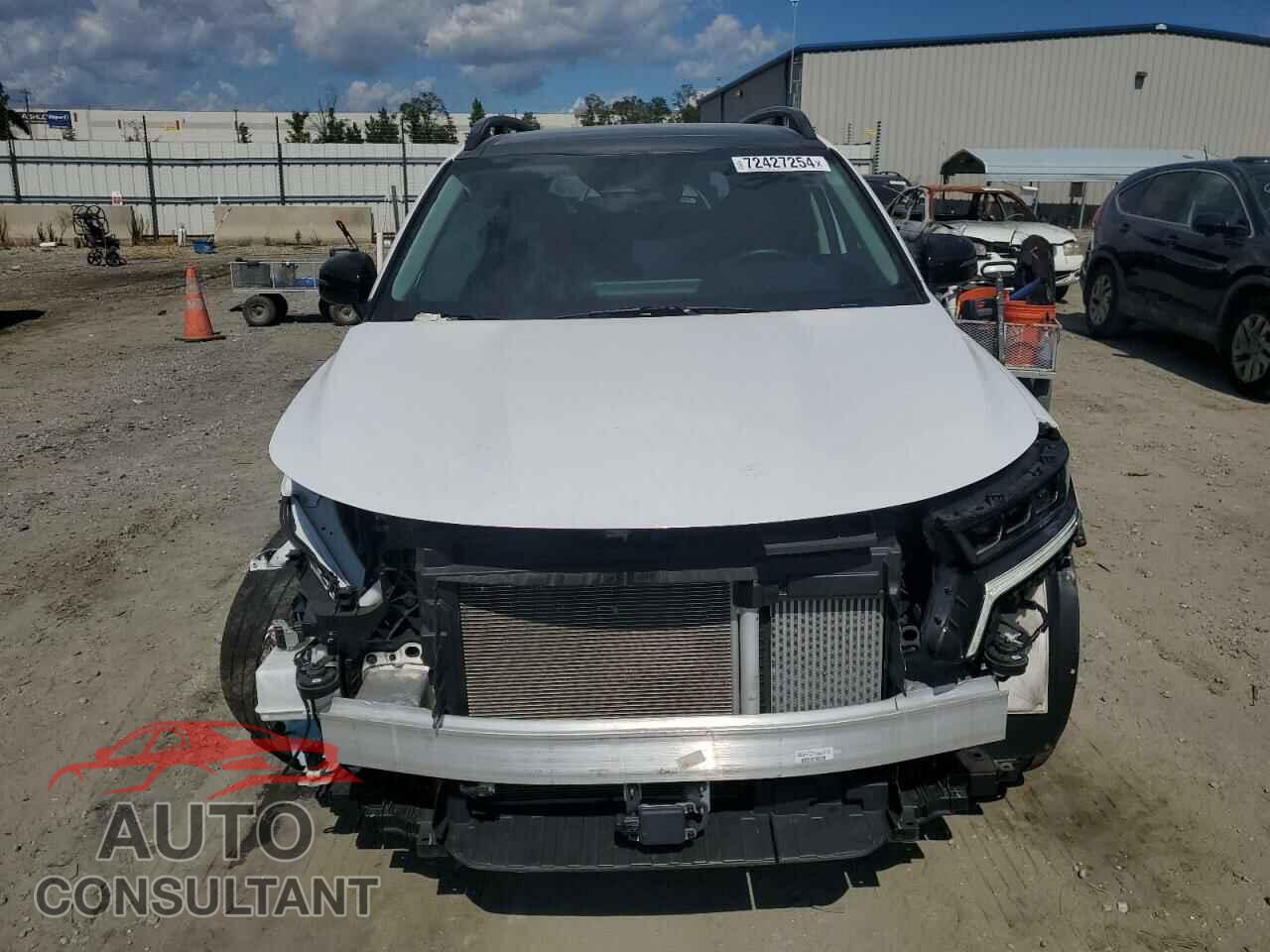 KIA SORENTO 2022 - 5XYRKDLF2NG144269