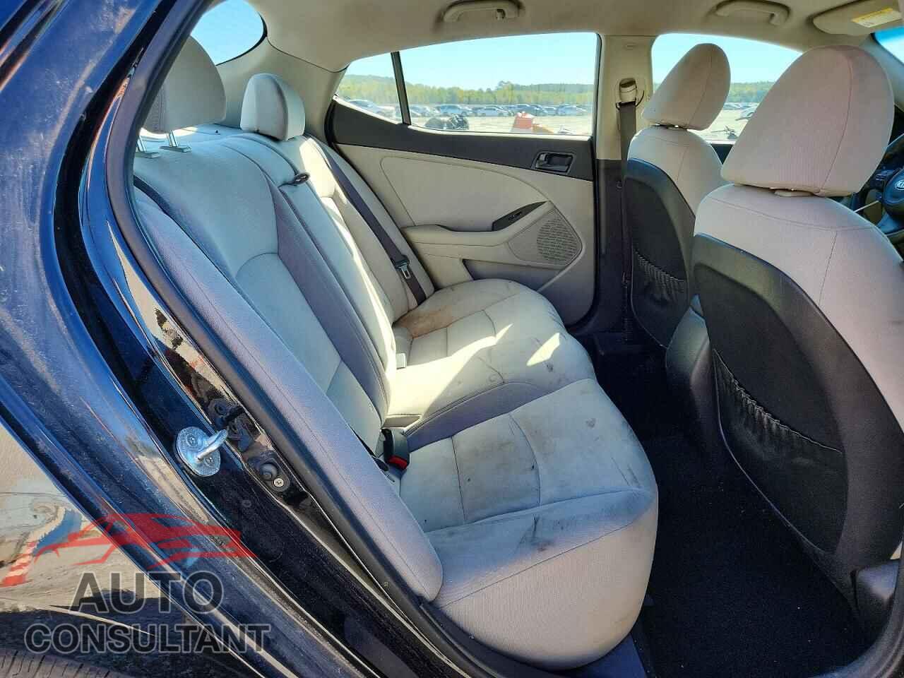 KIA OPTIMA 2015 - KNAGM4A77F5660020
