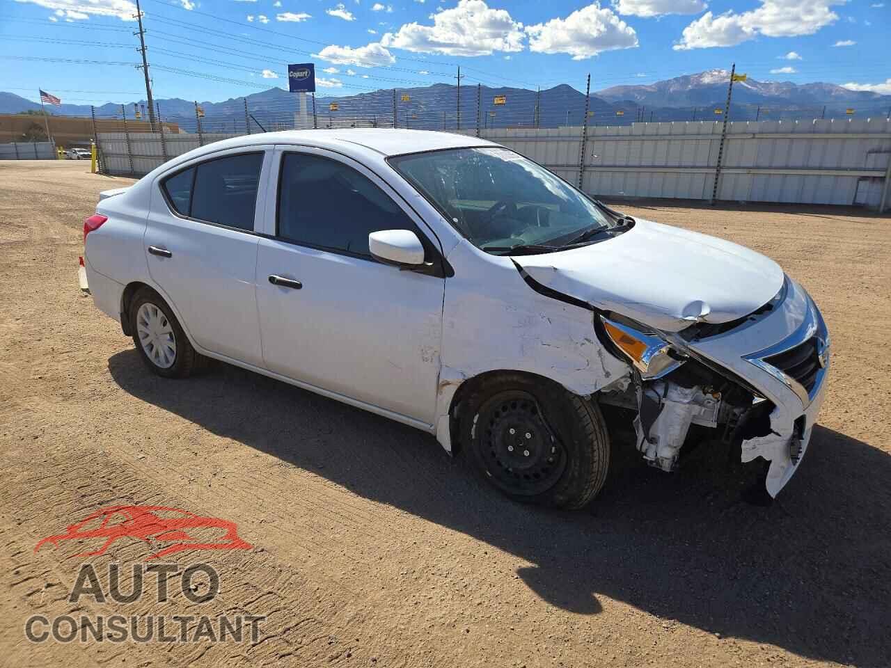 NISSAN VERSA 2017 - 3N1CN7AP3HL857028