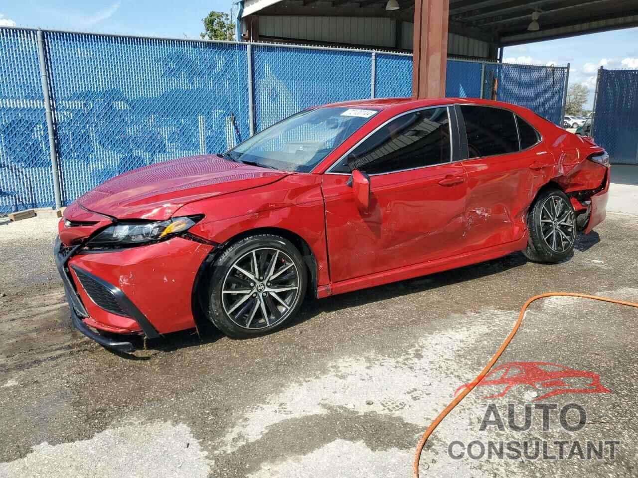 TOYOTA CAMRY 2021 - 4T1T11AK5MU437440