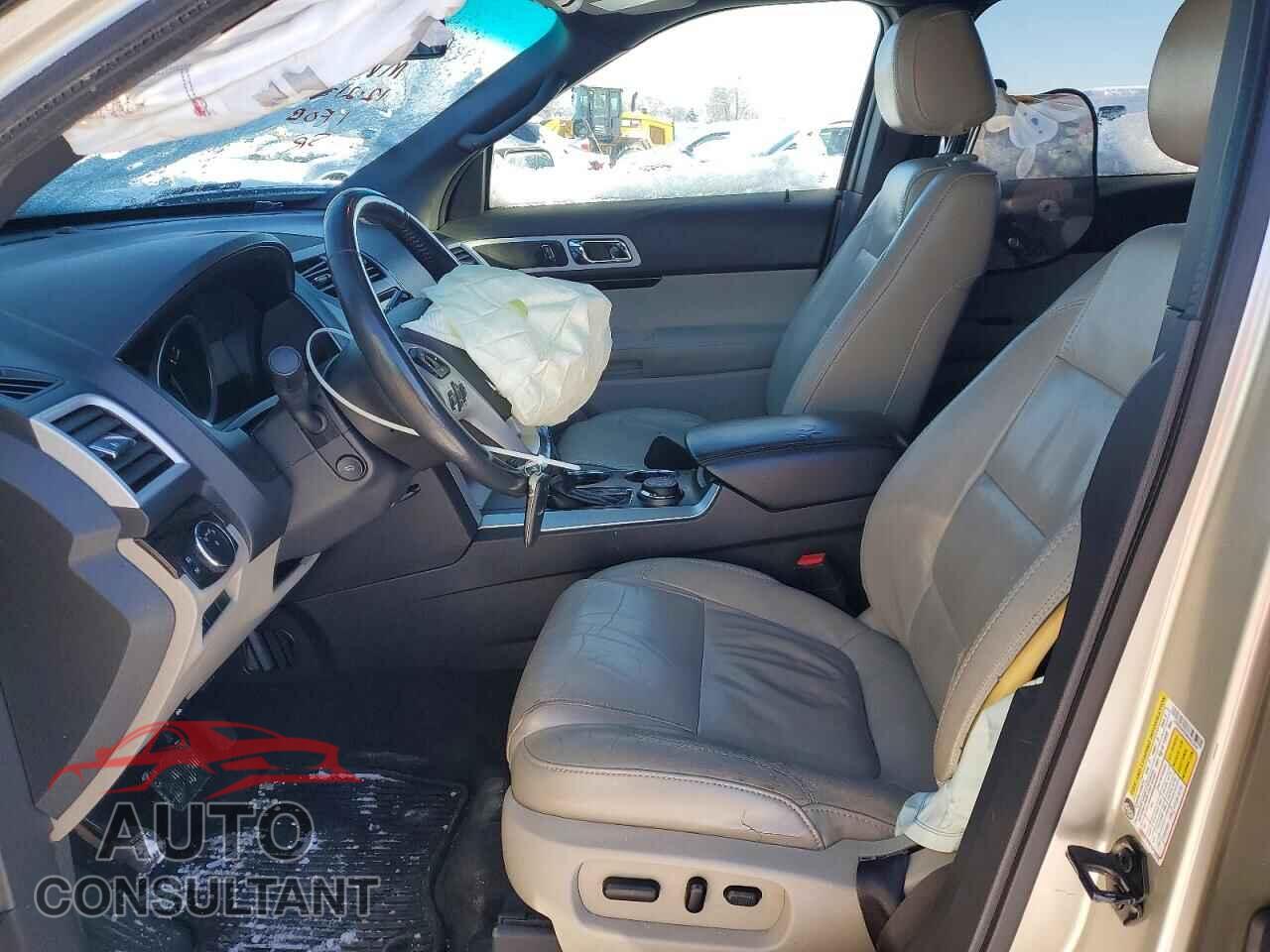 FORD EXPLORER 2011 - 1FMHK8F83BGA63446