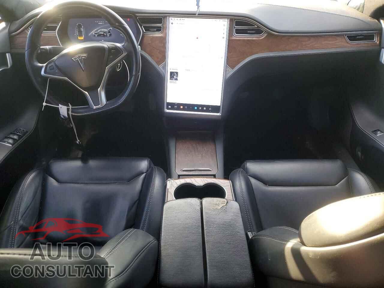 TESLA MODEL S 2018 - 5YJSA1E21JF244362