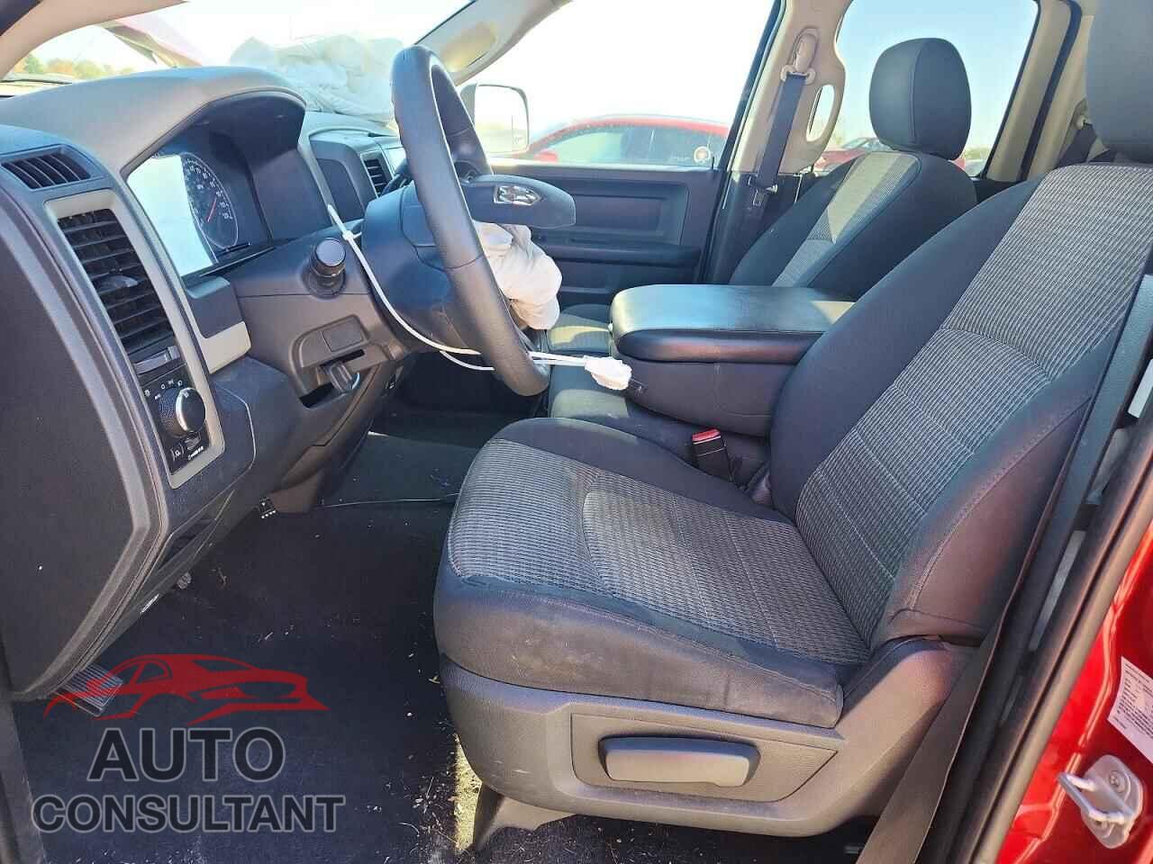 DODGE RAM 1500 2012 - 1C6RD7FT1CS197721