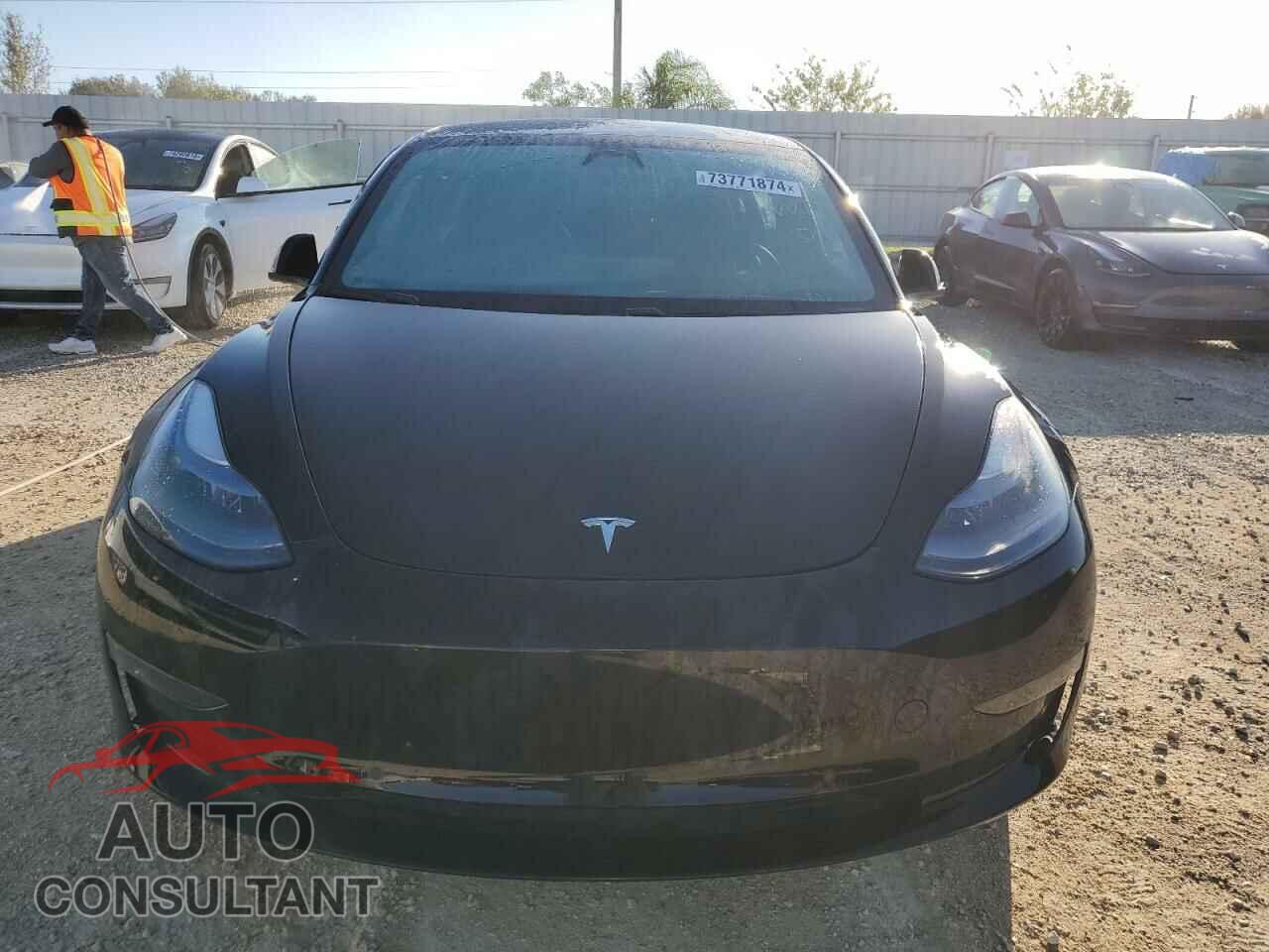 TESLA MODEL 3 2021 - 5YJ3E1EC7MF049436