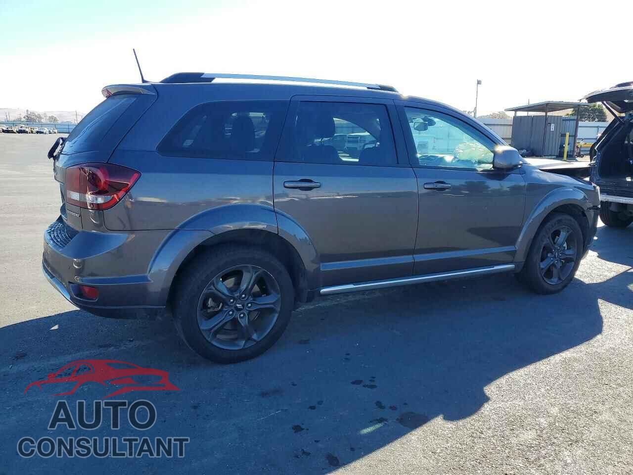 DODGE JOURNEY 2020 - 3C4PDCGBXLT220166