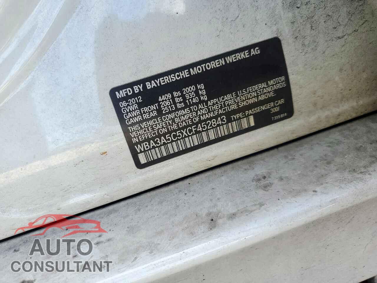 BMW 3 SERIES 2012 - WBA3A5C5XCF452843