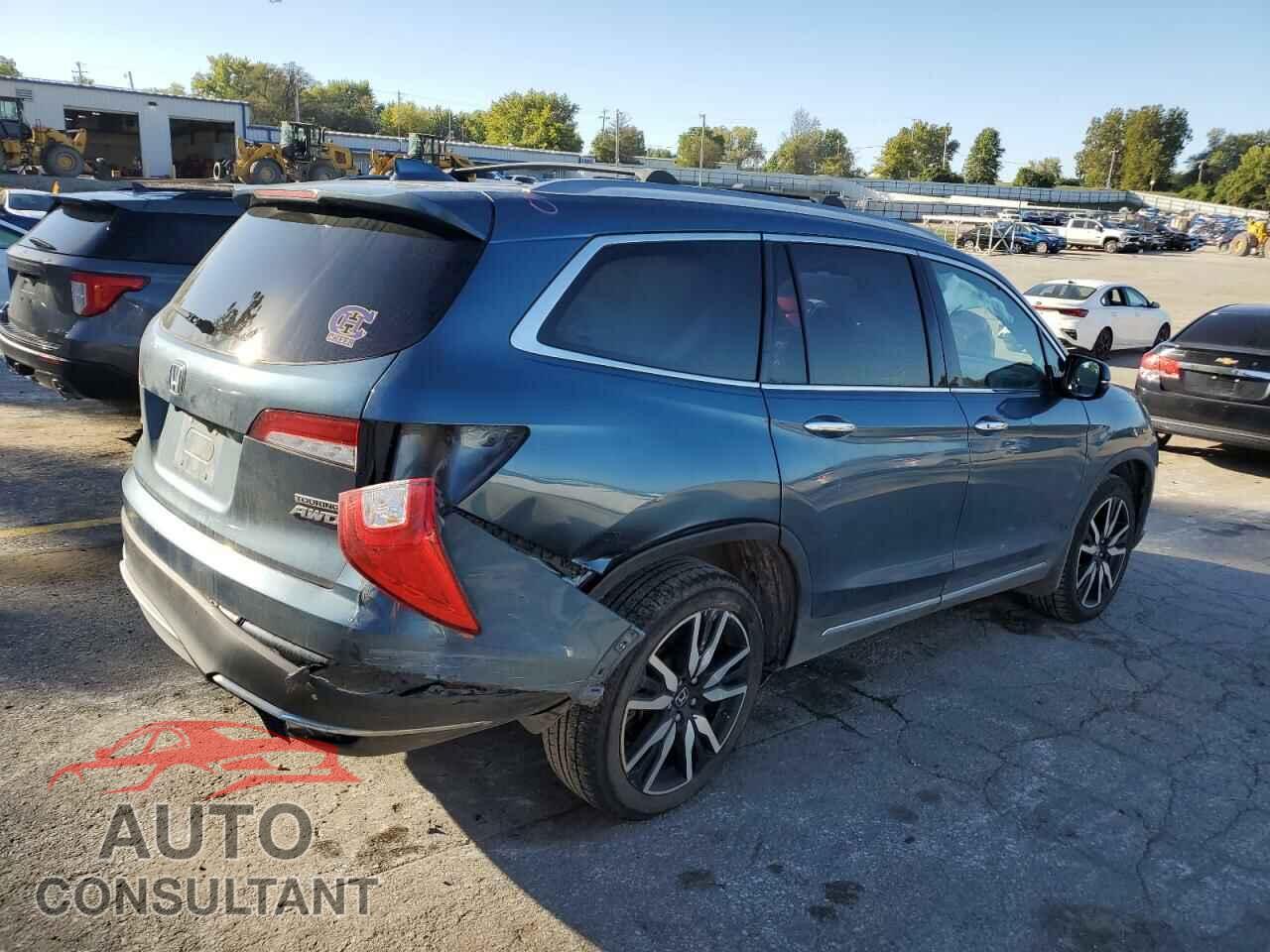 HONDA PILOT 2019 - 5FNYF6H62KB005413