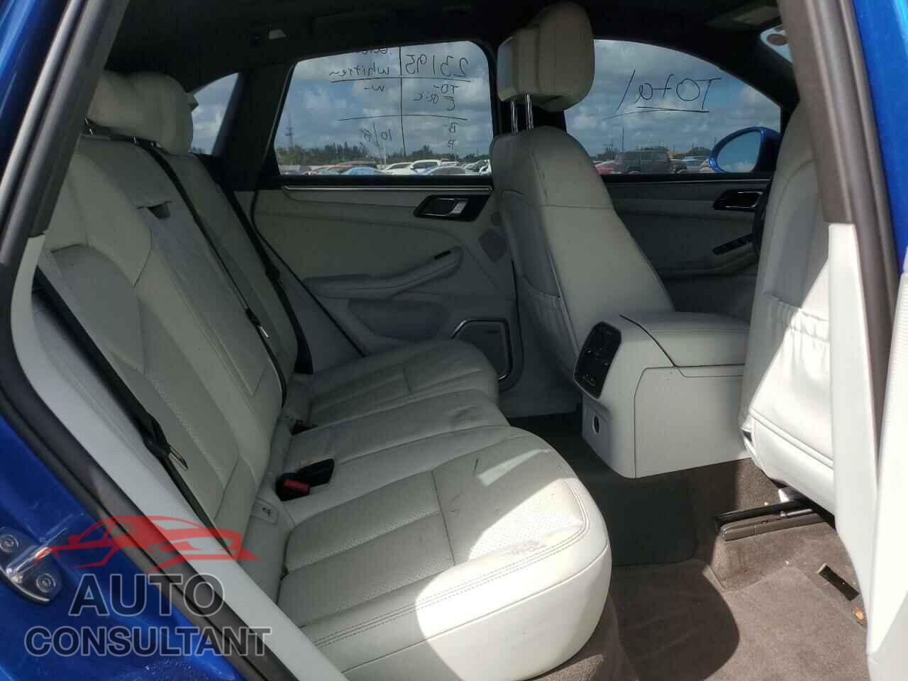 PORSCHE MACAN 2017 - WP1AB2A56HLB17837