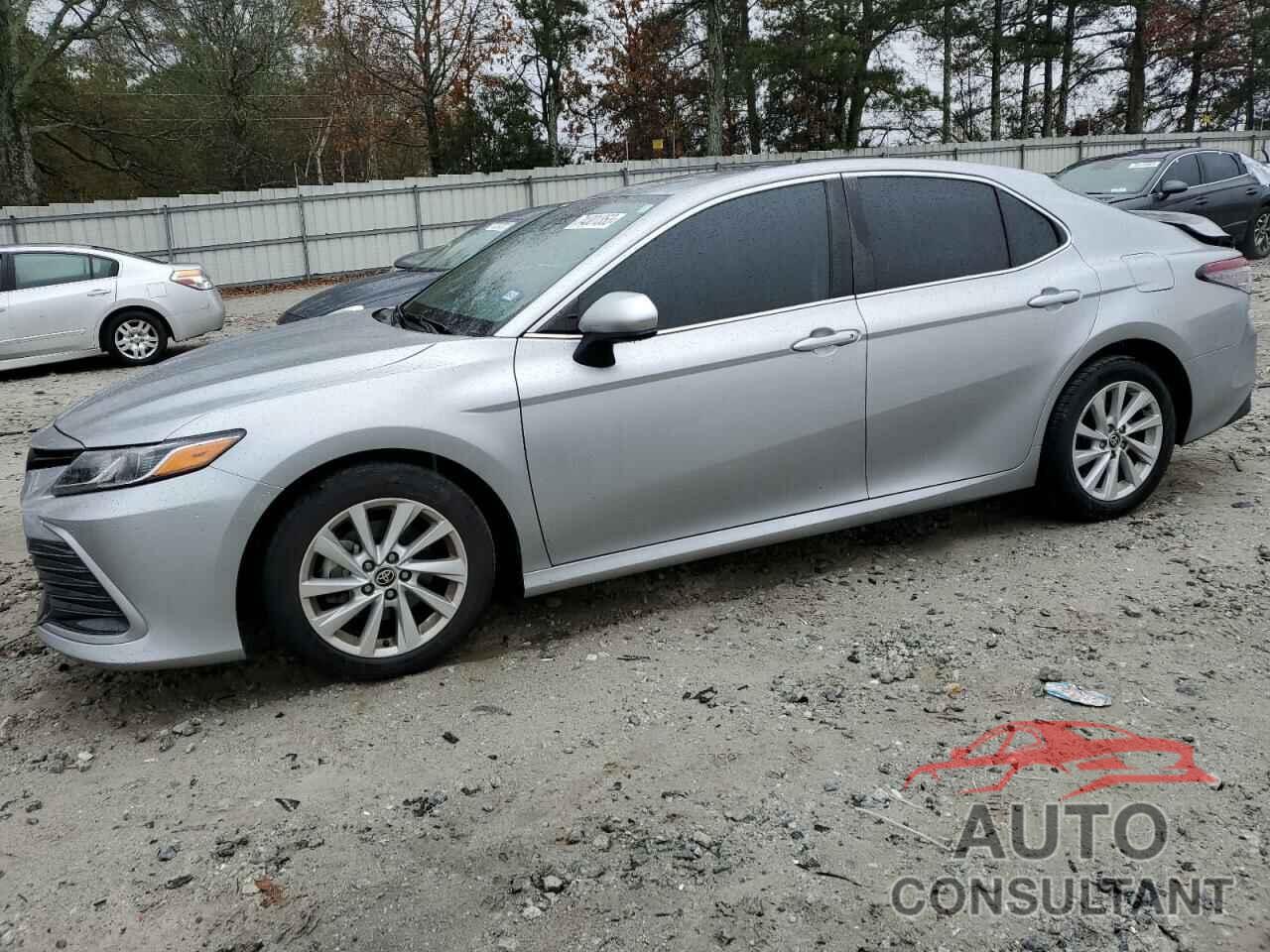TOYOTA CAMRY 2021 - 4T1C11AK3MU598465