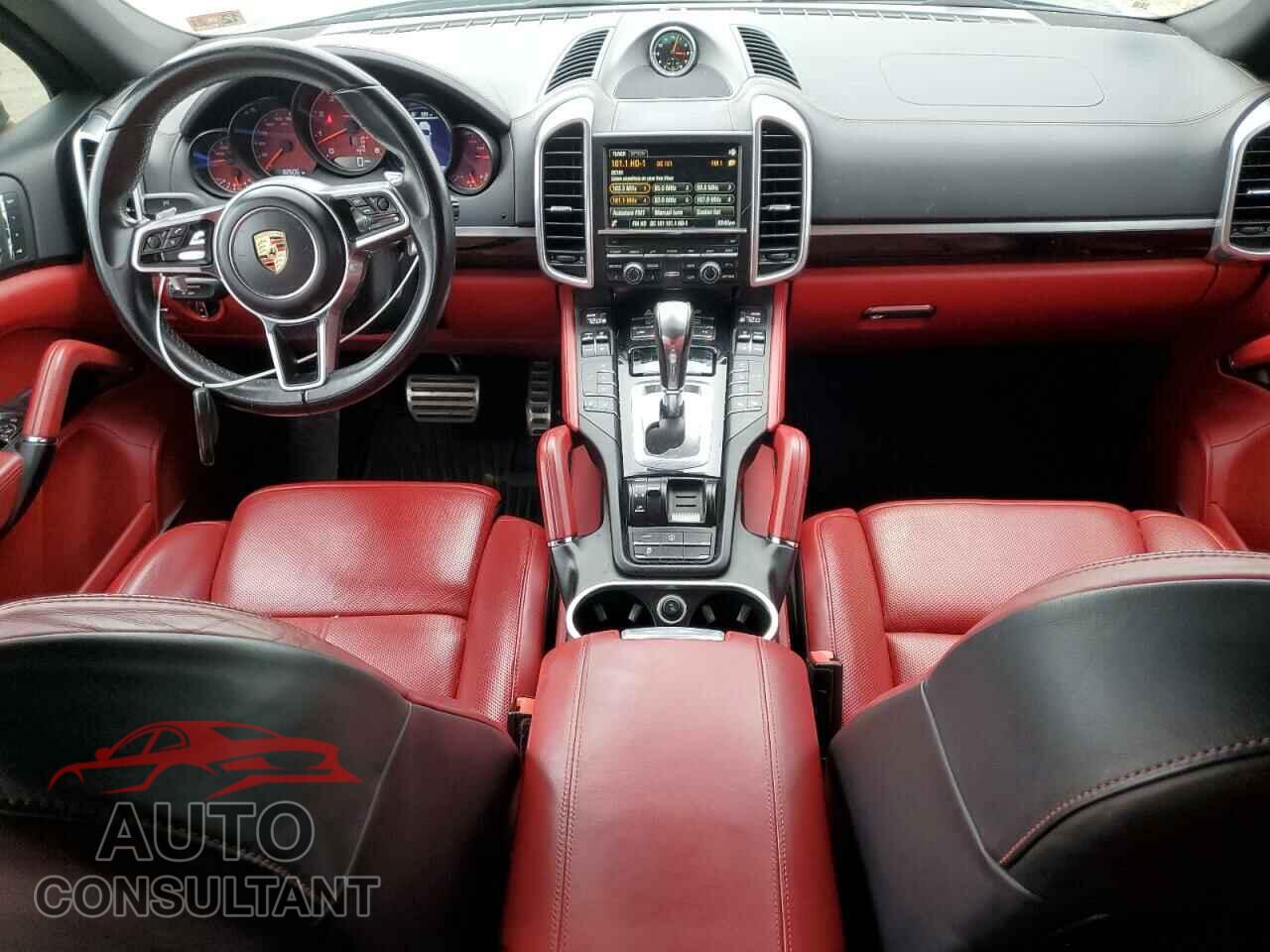 PORSCHE CAYENNE 2016 - WP1AB2A20GLA92924