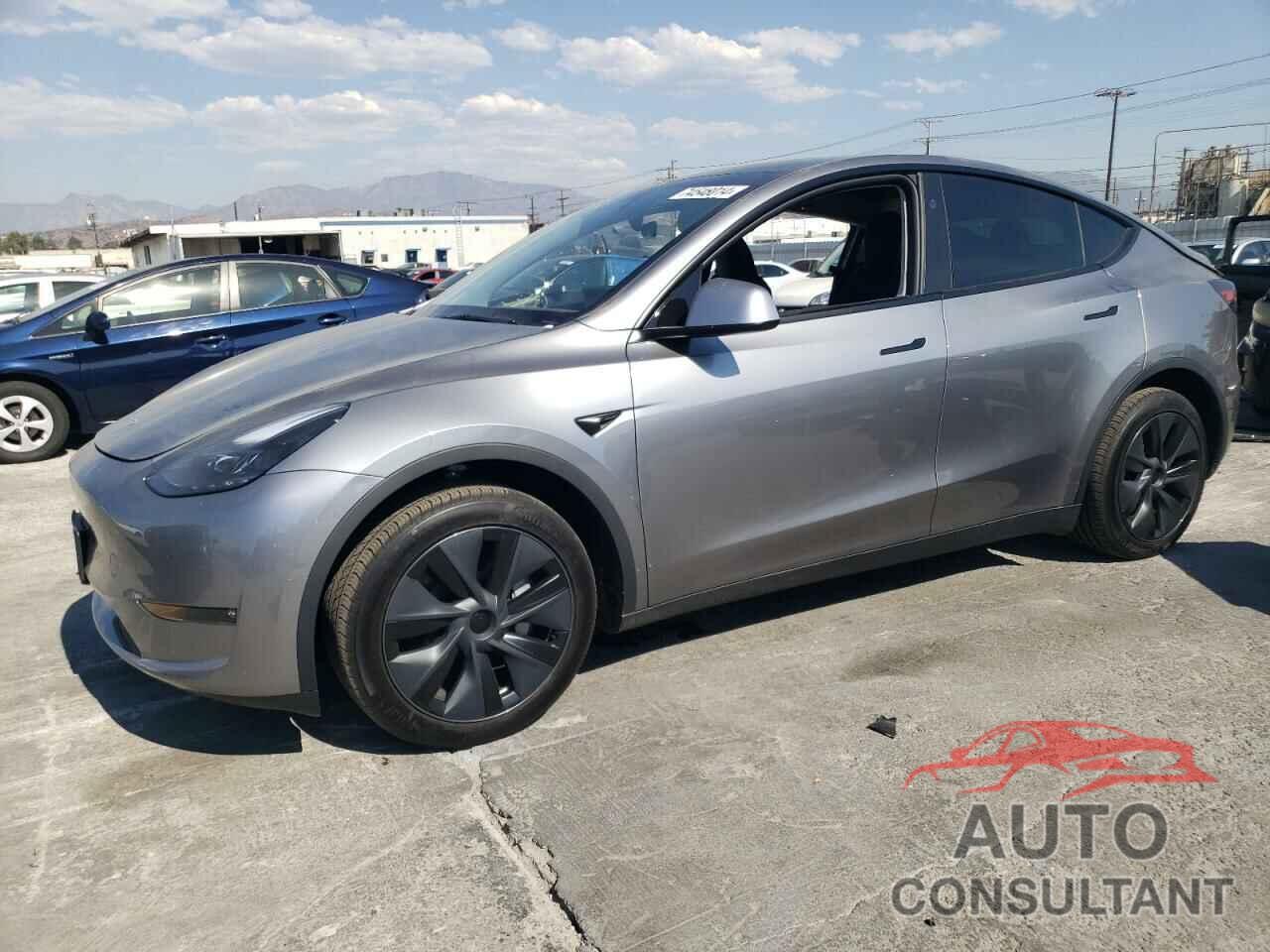 TESLA MODEL Y 2024 - 7SAYGAEE6RF131749