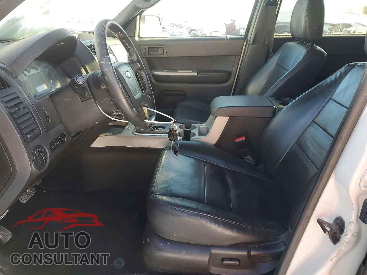 FORD ESCAPE 2011 - 1FMCU0D79BKB93521