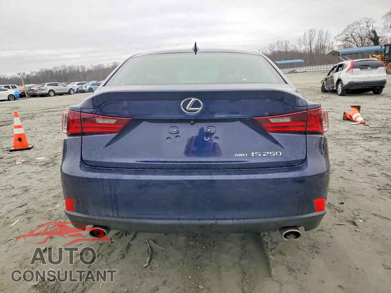 LEXUS IS 2015 - JTHCF1D23F5028155