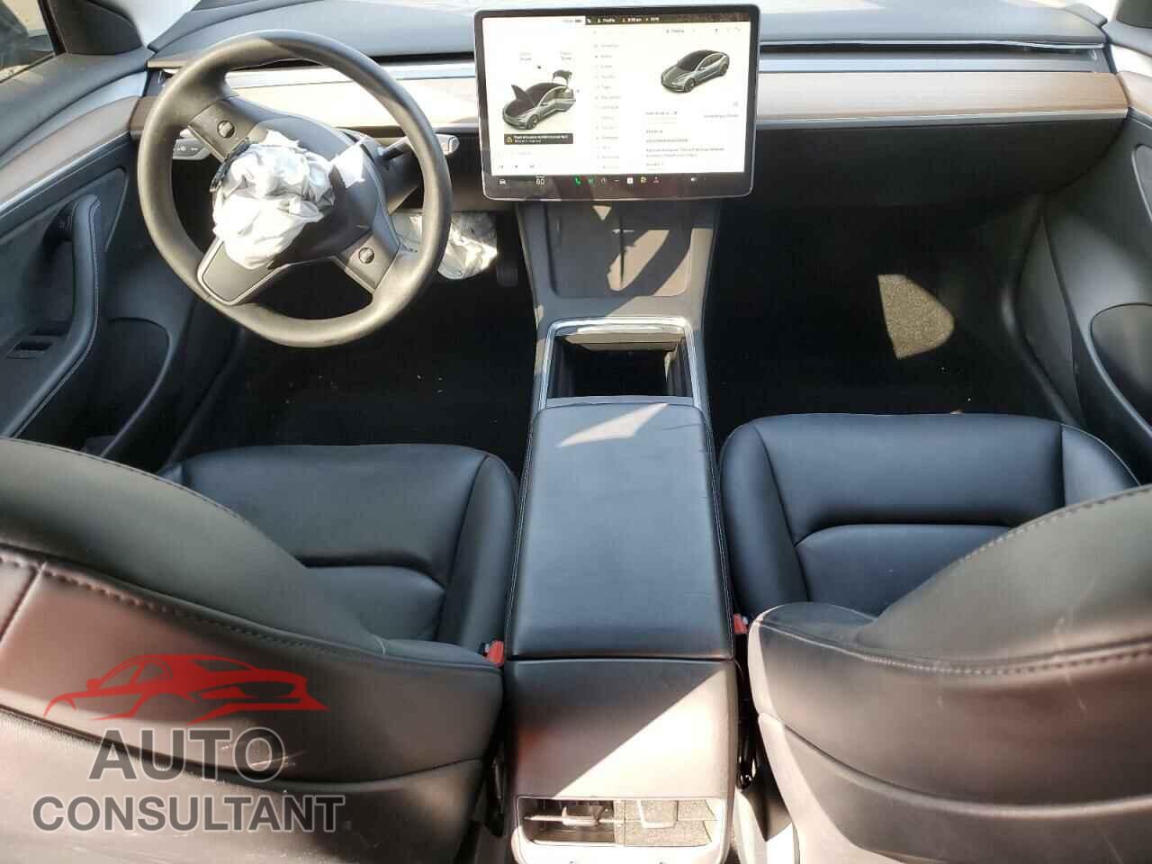 TESLA MODEL 3 2022 - 5YJ3E1EB5NF221746