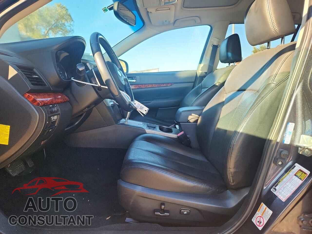 SUBARU OUTBACK 2011 - 4S4BRBKC8B3320911