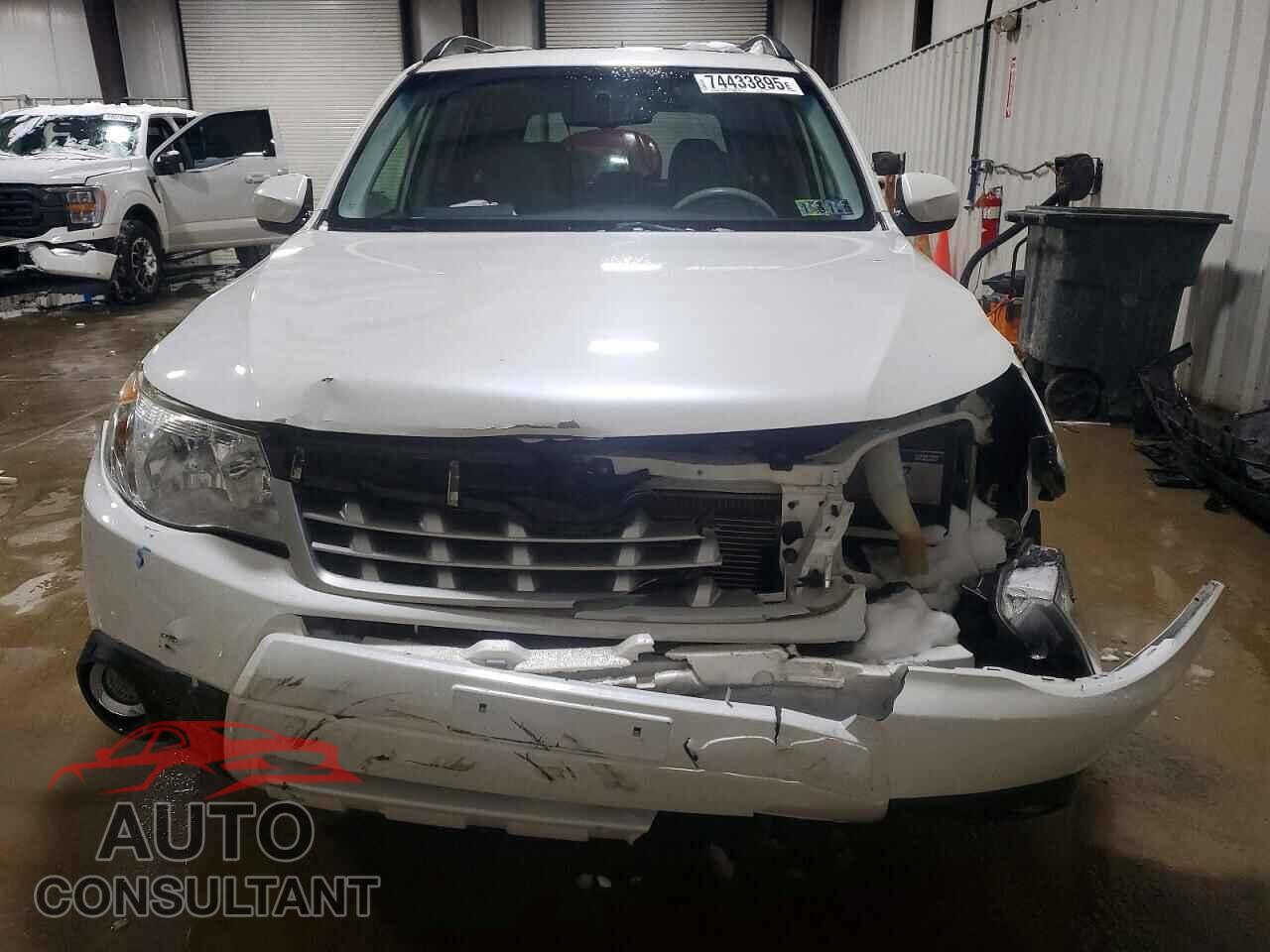 SUBARU FORESTER 2013 - JF2SHAEC4DH443755