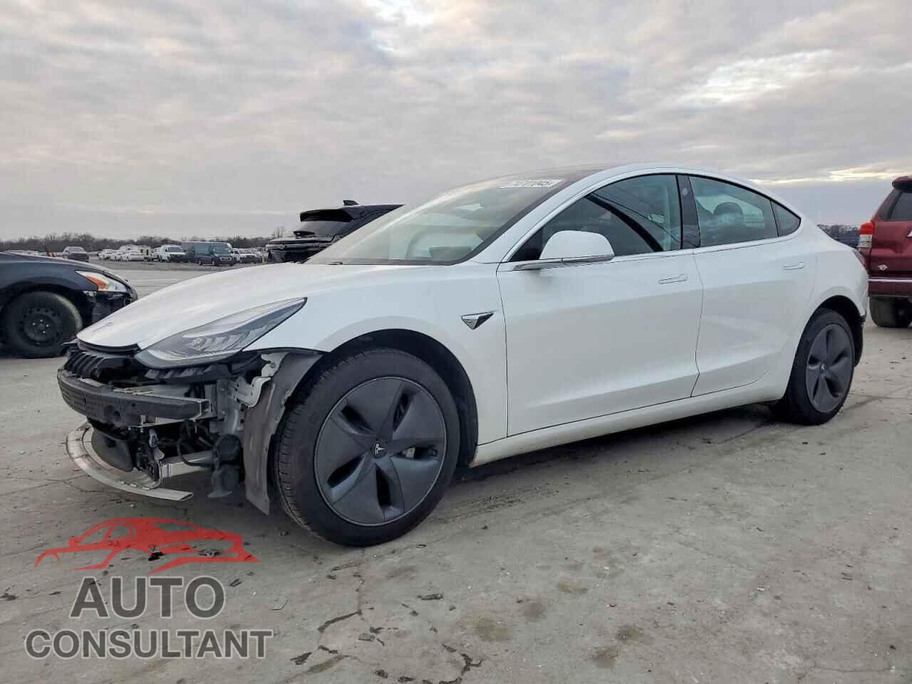 TESLA MODEL 3 2020 - 5YJ3E1EAXLF613058