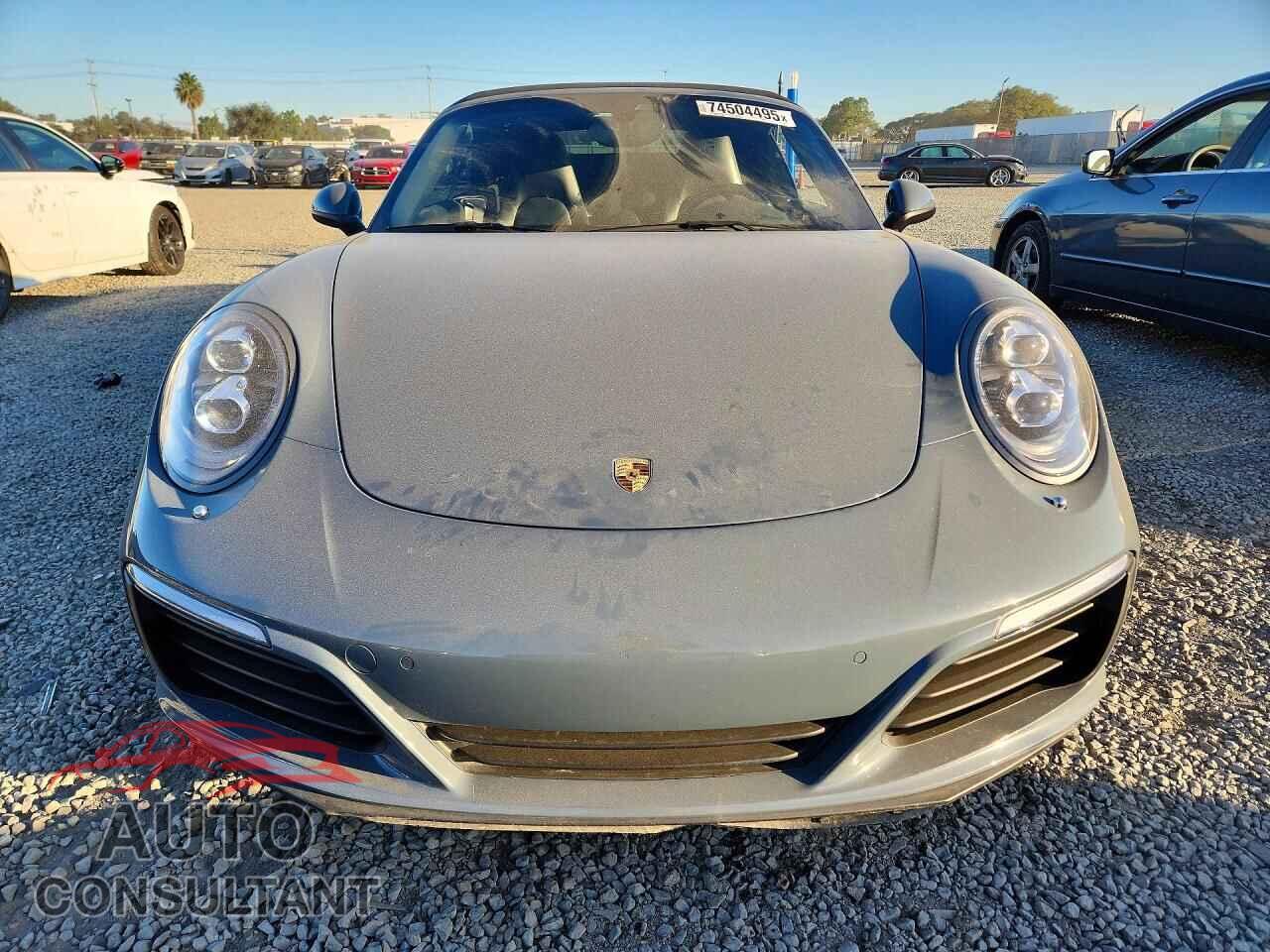PORSCHE 911 2017 - WP0CB2A97HS154852