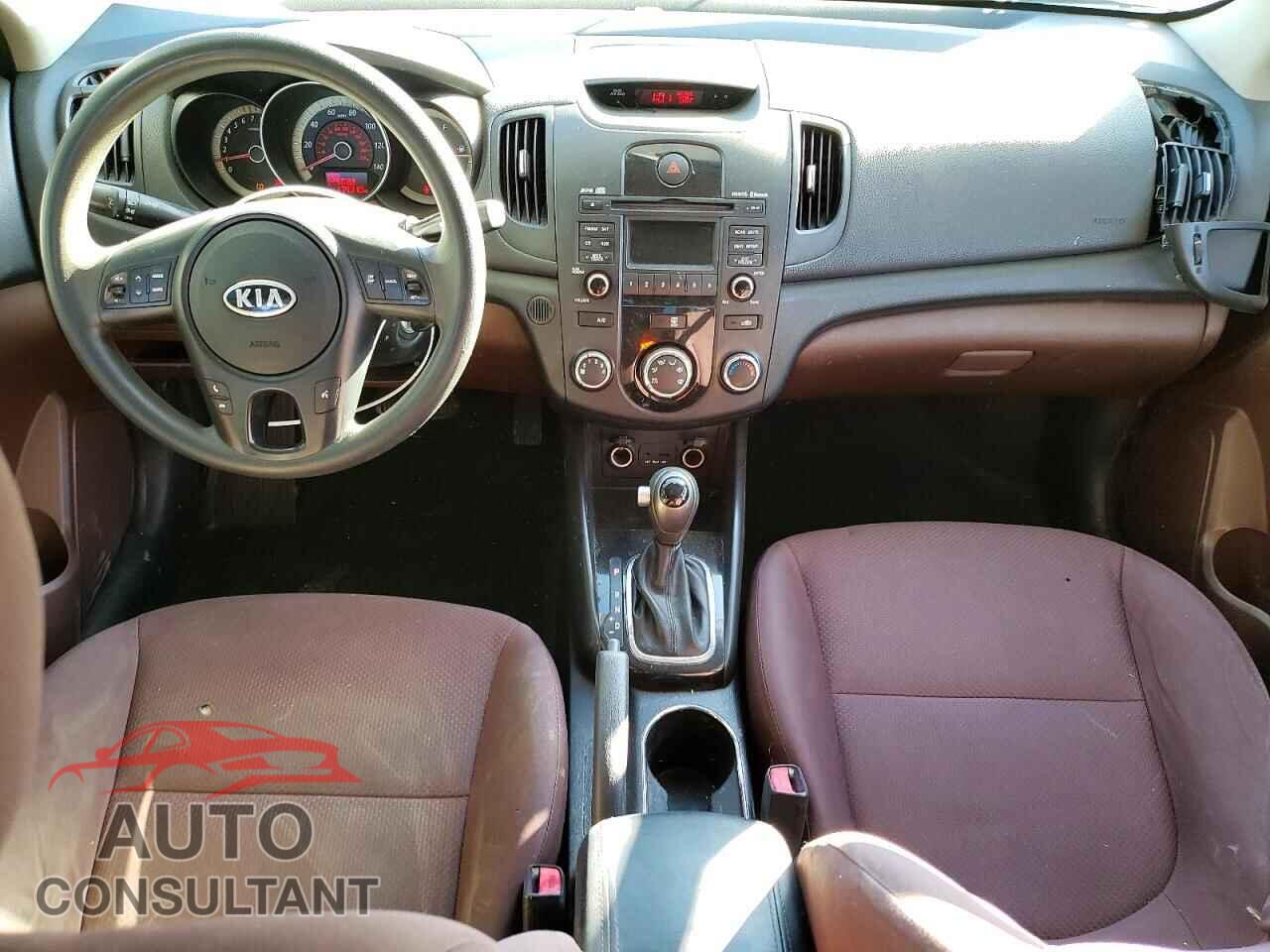 KIA FORTE 2011 - KNAFU4A20B5356103