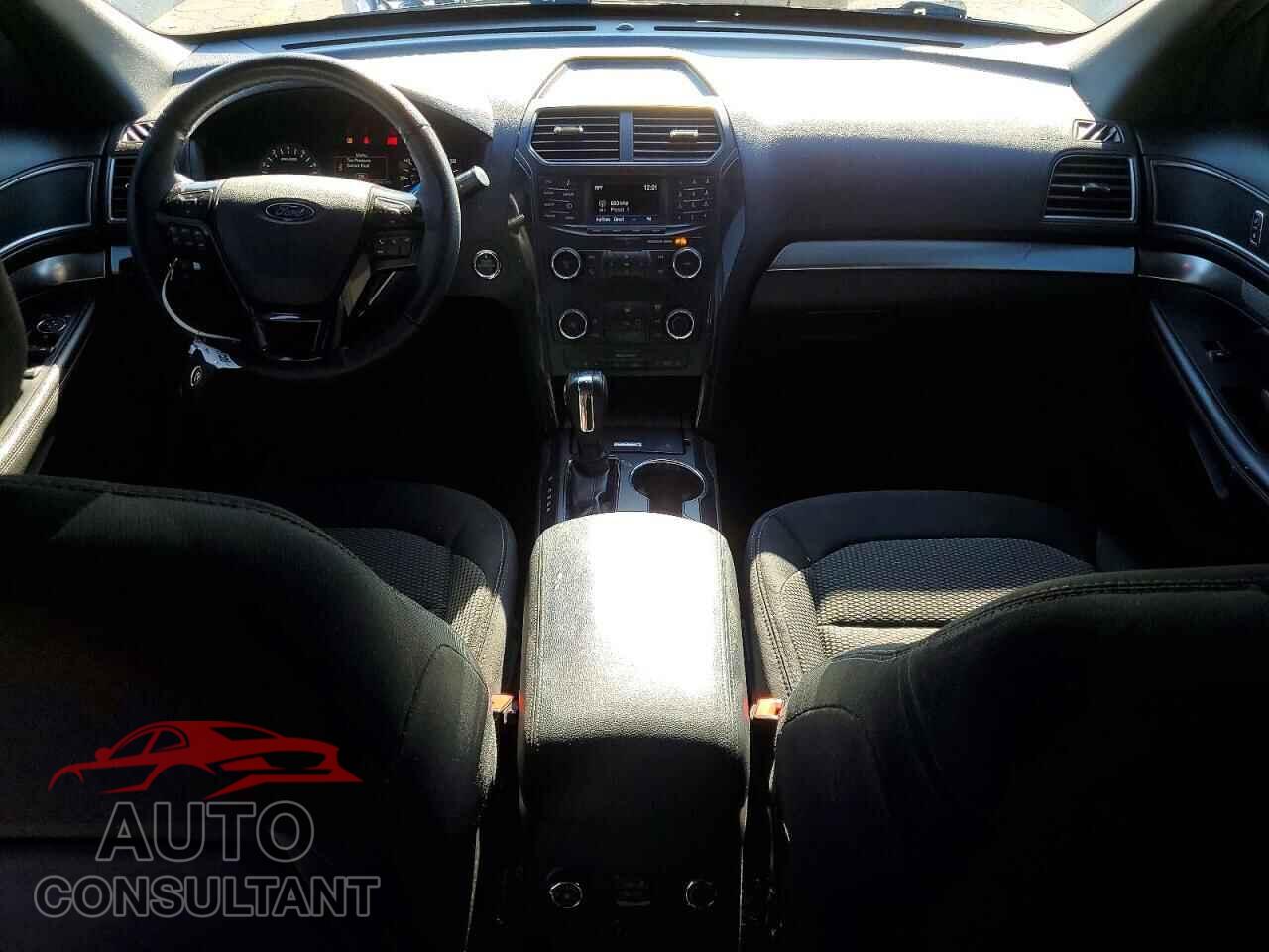 FORD EXPLORER 2018 - 1FM5K8D83JGB29028