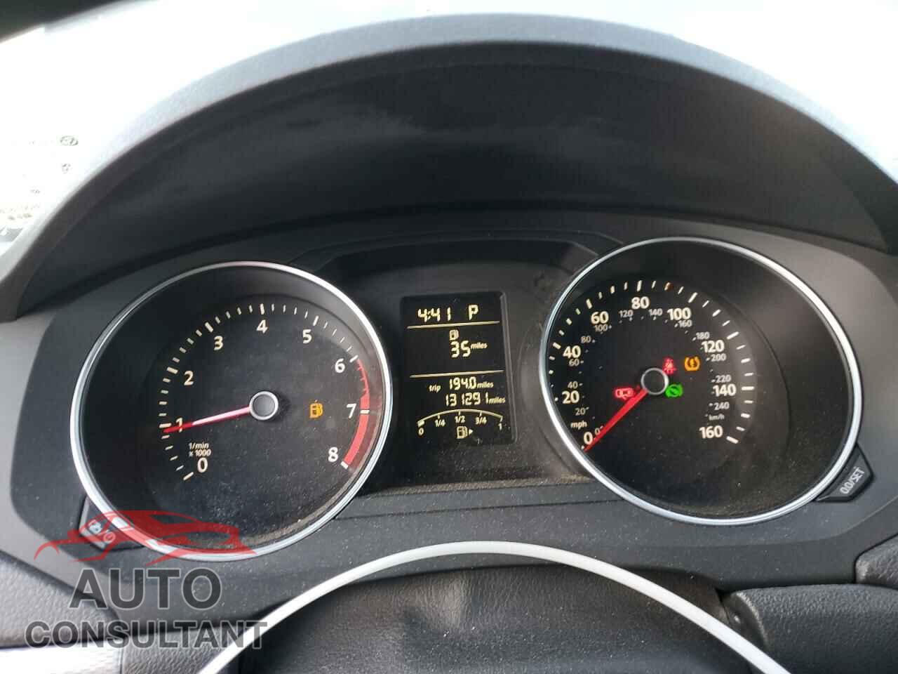 VOLKSWAGEN JETTA 2017 - 3VW2B7AJ5HM273198