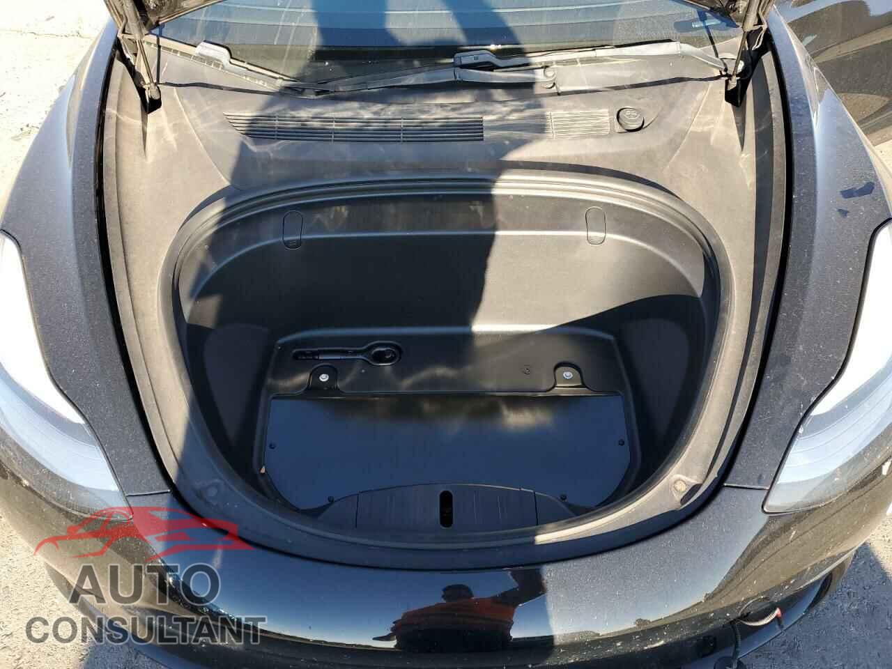 TESLA MODEL 3 2018 - 5YJ3E1EA6JF176222
