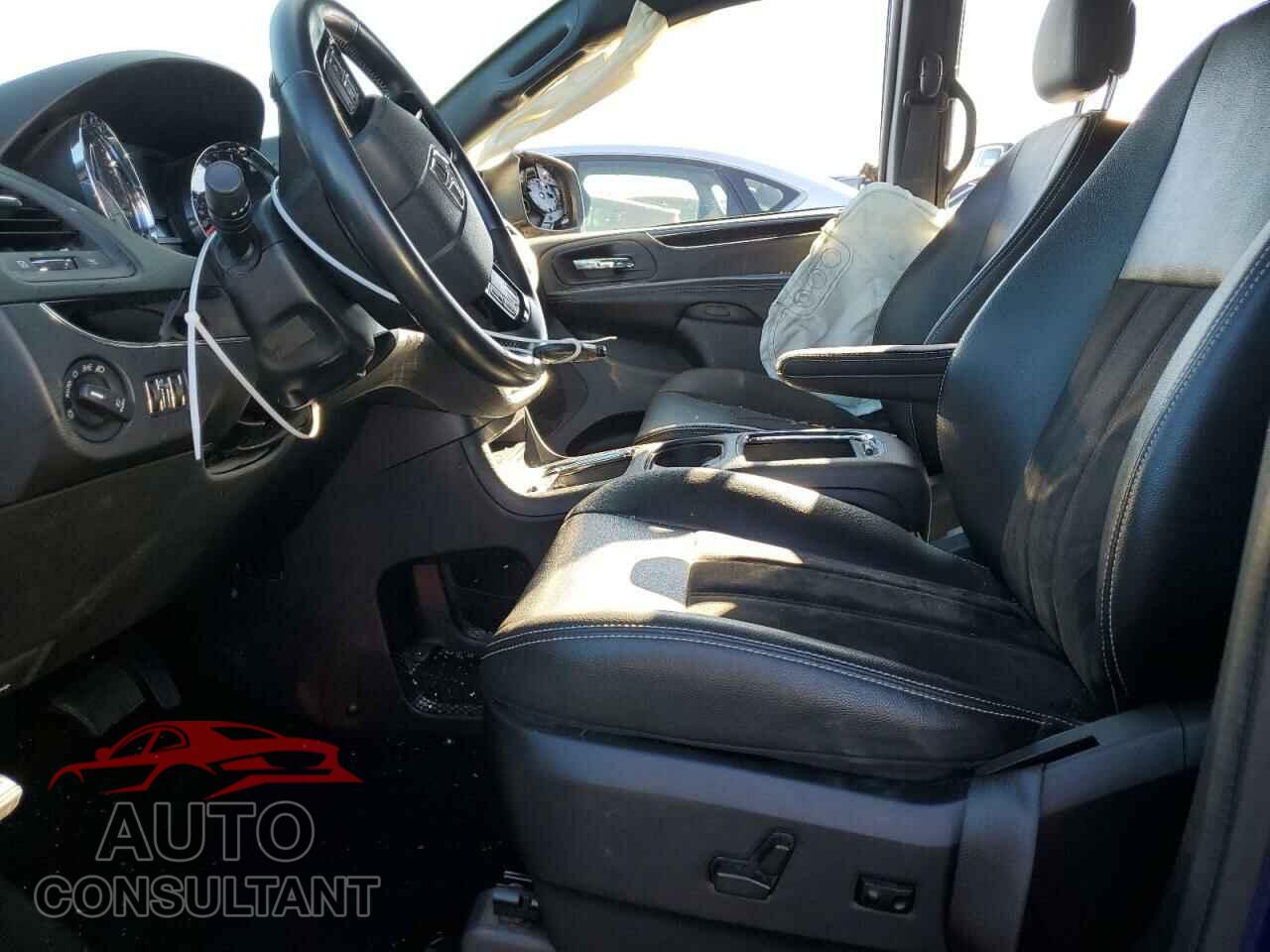 DODGE CARAVAN 2020 - 2C4RDGCG2LR215158