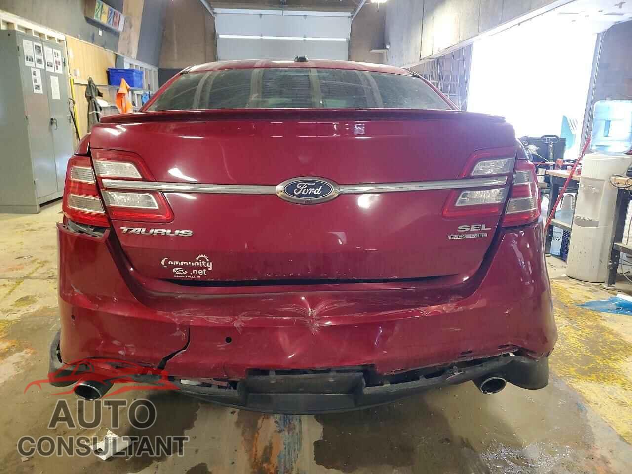 FORD TAURUS 2016 - 1FAHP2E84GG136096