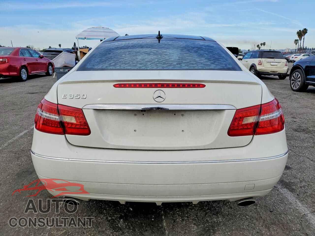 MERCEDES-BENZ E-CLASS 2012 - WDDKJ5KB3CF147969
